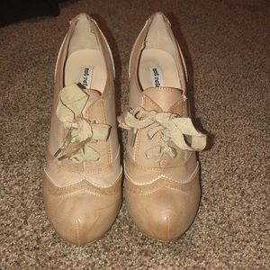 Super cute tan heels ribbon laces